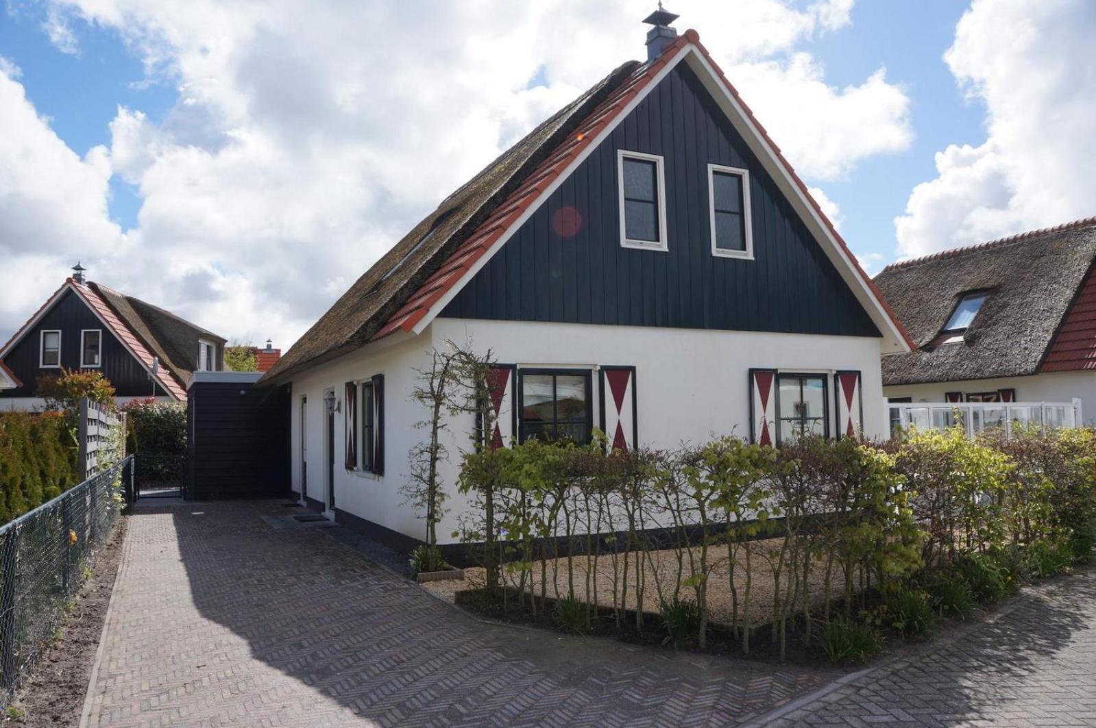 Villa Buiten 130 Met Sauna คัลลันท์สโอก ภายนอก รูปภาพ